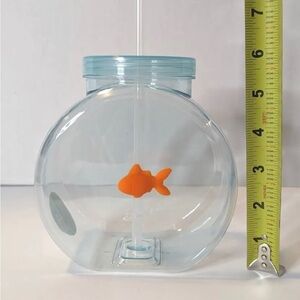 Target Fishbowl Set of 4 Novelty Cup Sippers set of 4 Party Favors